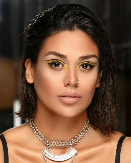 Make-up artist seeking a fresh face for soft glam